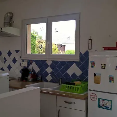 펜션 Maison De Vacances St Germain Sur Ay Saint-Germain-sur-Ay